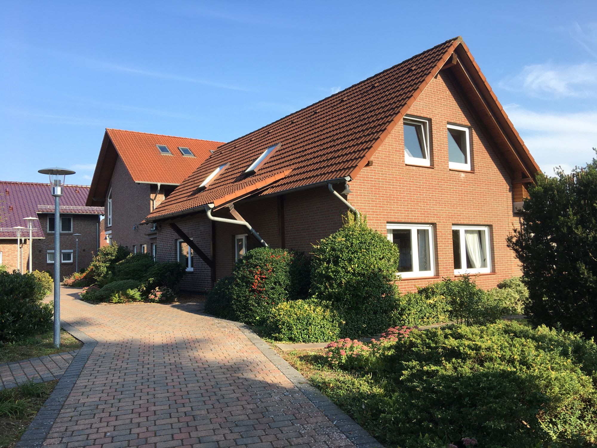 22_SZO_-_Aussen_Blickrichtung_Raum_der_Stille